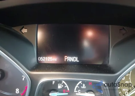 2017 Ford Focus Se z USA, uszkodzony, nr VIN 1FADP3F27HL211381